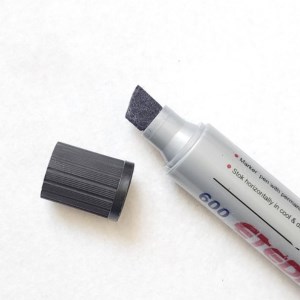 اعتدال ماژیک 600 مشکی